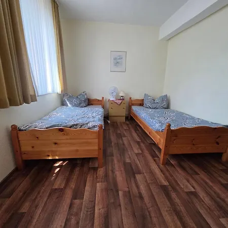Stadt Hamburg بيت ضيافة 3*